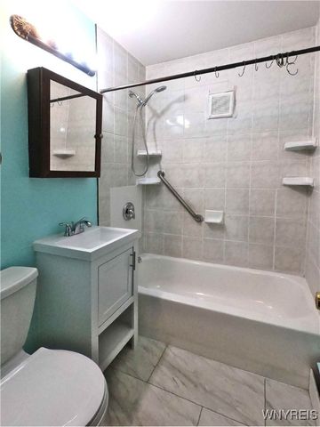 136 Midland Avenue, Tonawanda, NY 14223