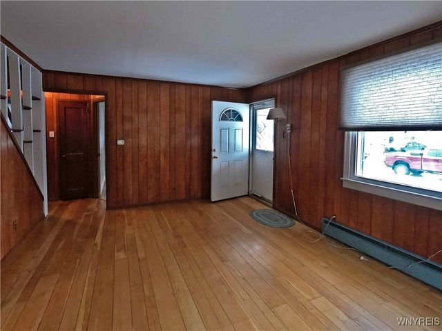 136 Midland Avenue, Tonawanda, NY 14223