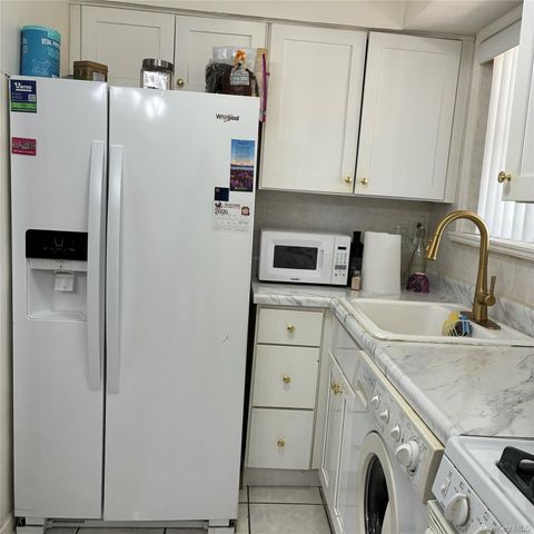 2216 Seward Avenue, Bronx, NY 10473