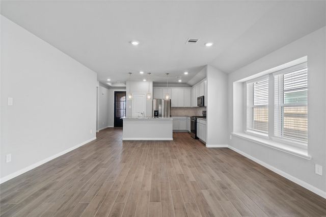 19737 Flag View Drive, Montgomery, TX 77316