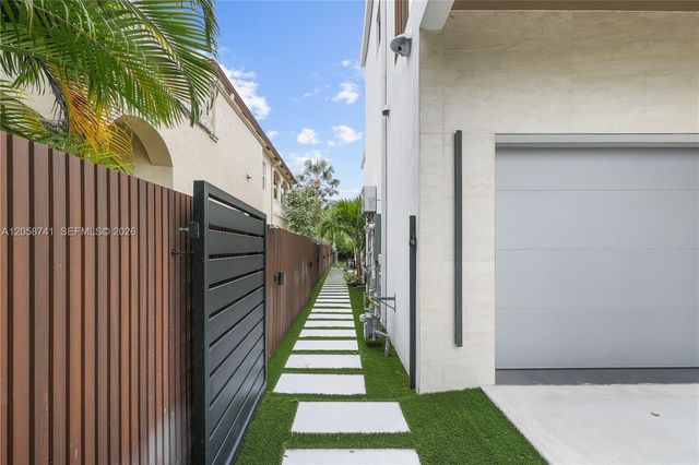 436 NE 10th Avenue, Fort Lauderdale, FL 33301