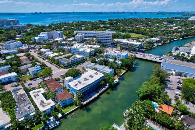 4011 N Meridian Avenue 32, Miami Beach, FL 33140