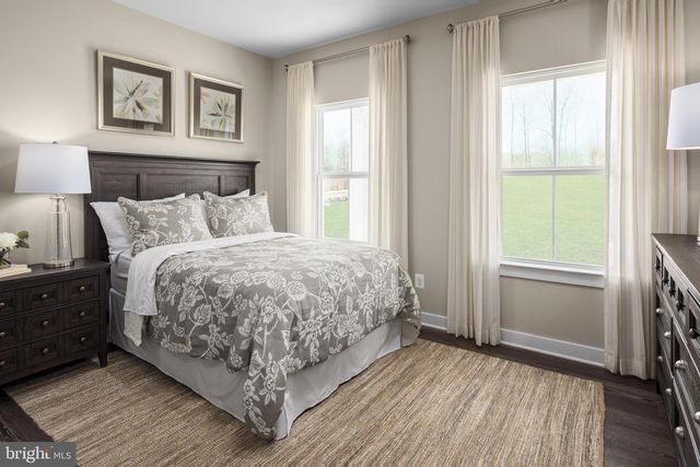 1923 ACAPULCO CT, Martinsburg, WV 25403
