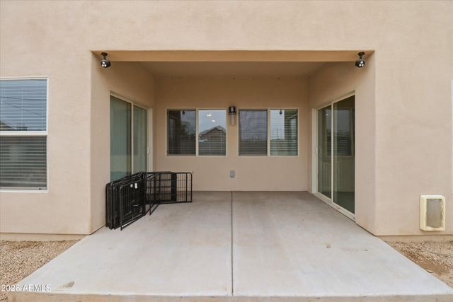 2502 E TAMARISK Avenue, Phoenix, AZ 85040