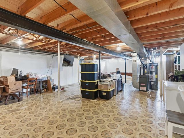 14925 Hartford Court, Shelby Twp, MI 48315