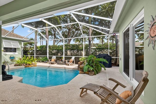 2116 Autumn Lane, Vero Beach, FL 32963