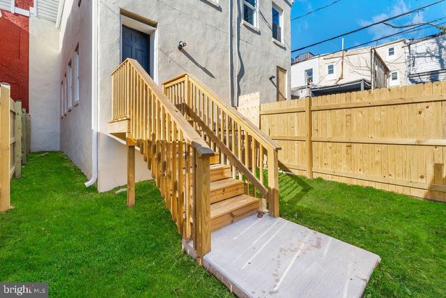 107 FULTON AVE, Baltimore, MD 21223