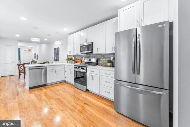 107 FULTON AVE, Baltimore, MD 21223