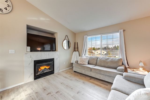 6010 52nd Street NE, Marysville, WA 98270