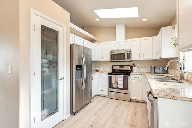 6010 52nd Street NE, Marysville, WA 98270