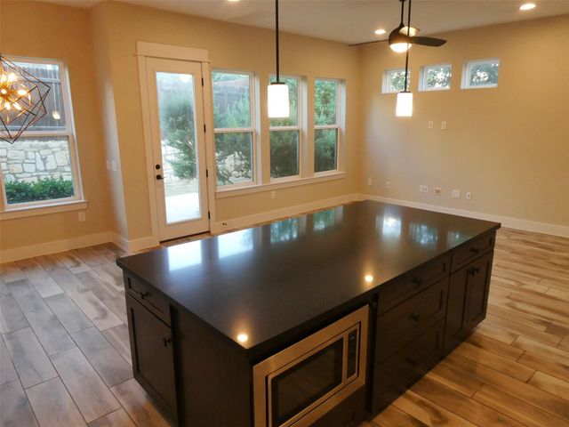 13501 CIBOLO TRCE 180, Austin, TX 78717