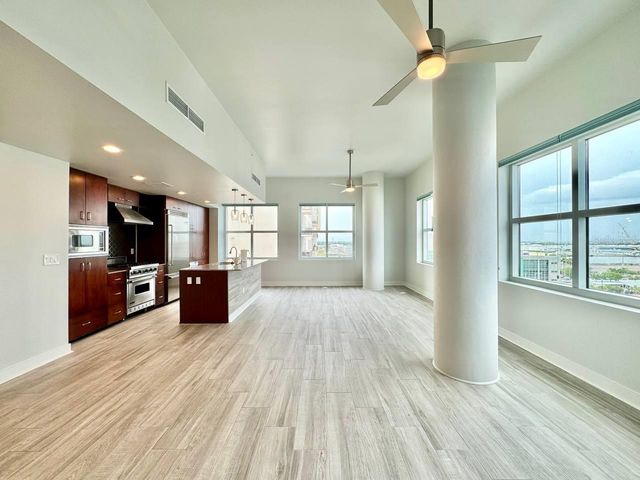 1208 E KENNEDY BOULEVARD 834, Tampa, FL 33602
