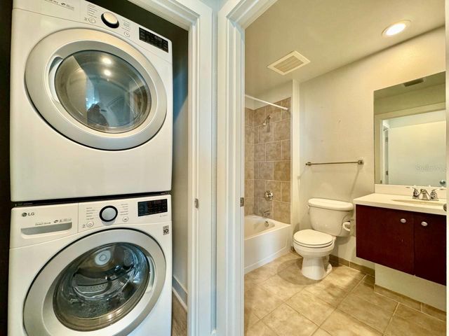1208 E KENNEDY BOULEVARD 834, Tampa, FL 33602