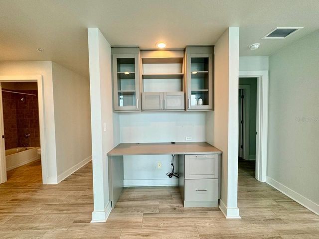 1208 E KENNEDY BOULEVARD 834, Tampa, FL 33602
