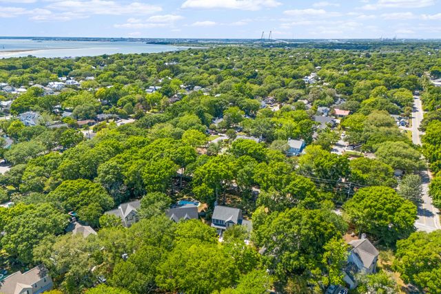 633 Gate Post Drive, Mount Pleasant, SC 29464