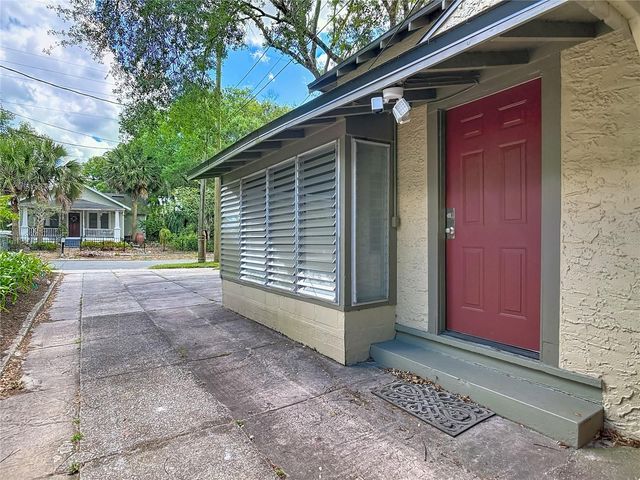 224 S SALISBURY AVENUE, Deland, FL 32720