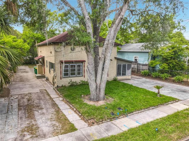 224 S SALISBURY AVENUE, Deland, FL 32720