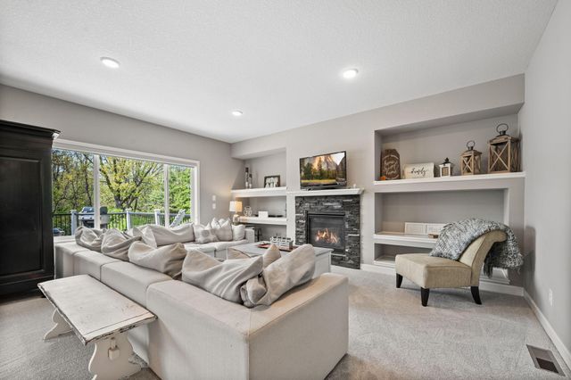 5281 E County Line Road, White Bear Lake, MN 55110