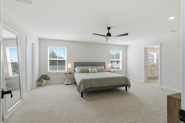 2119 Hideaway Ln, Murfreesboro, TN 37128