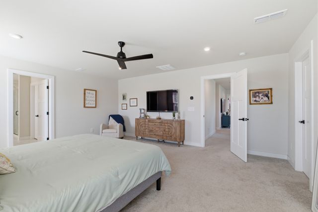 2119 Hideaway Ln, Murfreesboro, TN 37128