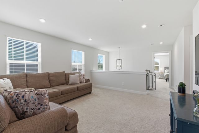 2119 Hideaway Ln, Murfreesboro, TN 37128