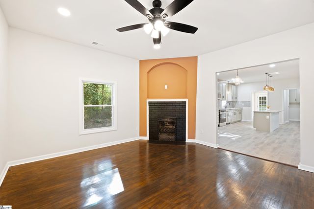 122 Sunset Drive, Gaffney, SC 29340