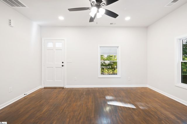 122 Sunset Drive, Gaffney, SC 29340