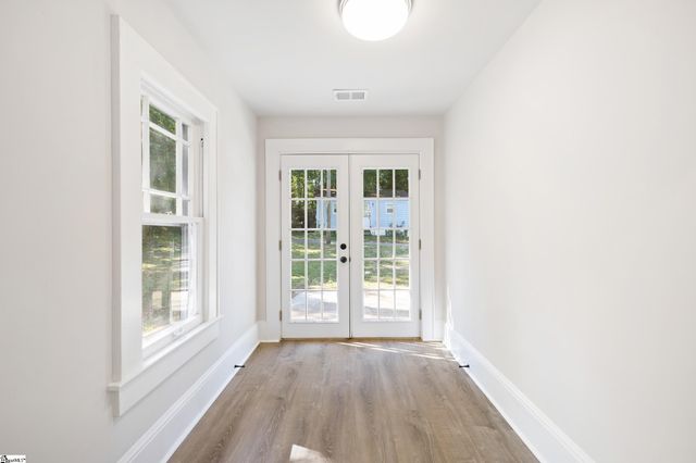 122 Sunset Drive, Gaffney, SC 29340