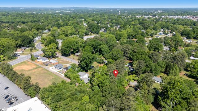122 Sunset Drive, Gaffney, SC 29340