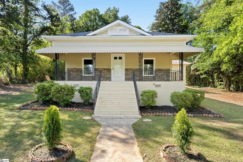 122 Sunset Drive, Gaffney, SC 29340