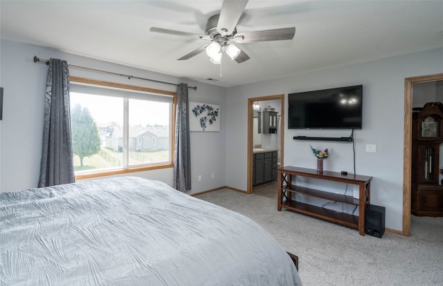 3001 SE Cobblestone Drive, Grimes, IA 50111