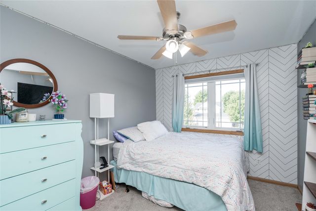 3001 SE Cobblestone Drive, Grimes, IA 50111