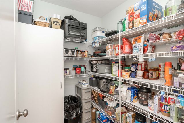 3001 SE Cobblestone Drive, Grimes, IA 50111