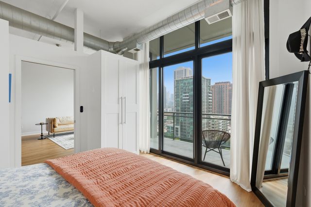 740 W Fulton Street 1203, Chicago, IL 60661