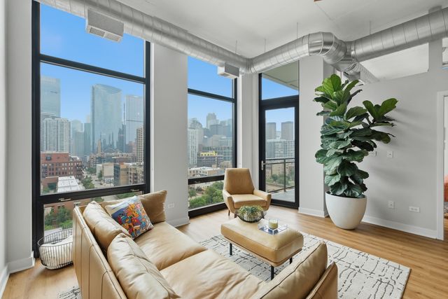 740 W Fulton Street 1203, Chicago, IL 60661