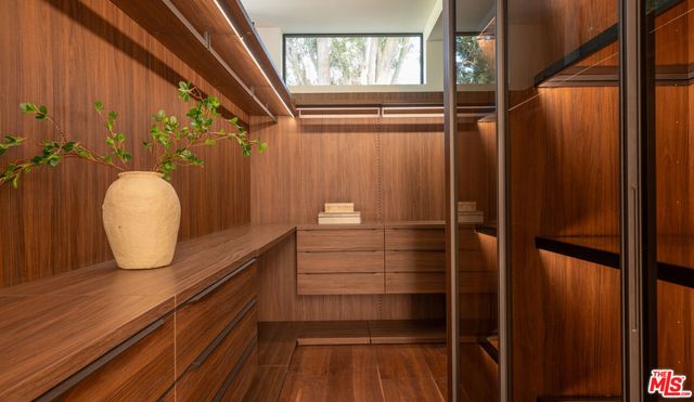 12752 Mulholland Drive, Beverly Hills, CA 90210