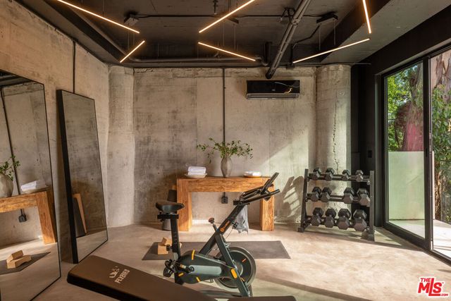 12752 Mulholland Drive, Beverly Hills, CA 90210