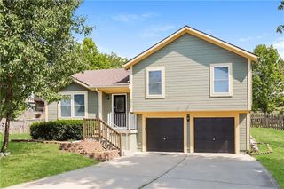 8304 115th Street, Kansas City, MO 64157