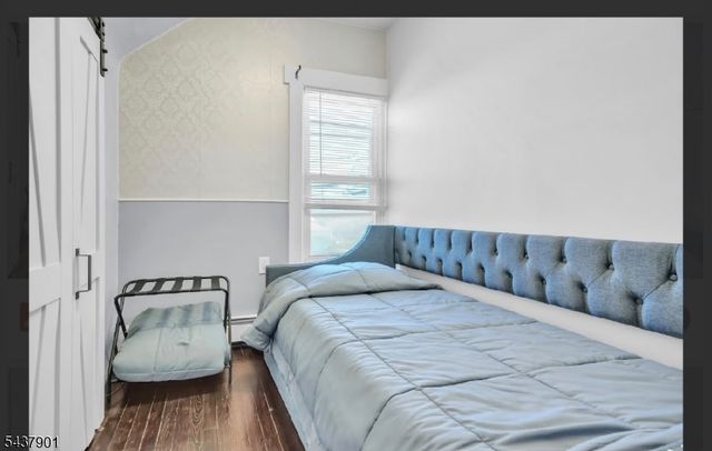 518 Miner Ter, Linden City, NJ 07036