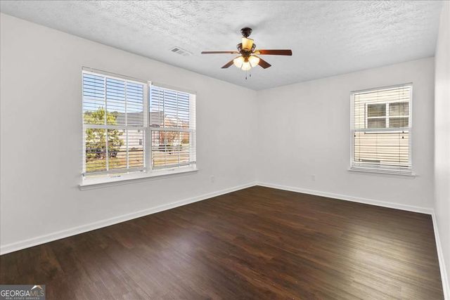 889 Bramble Way, Grayson, GA 30017