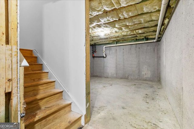 889 Bramble Way, Grayson, GA 30017