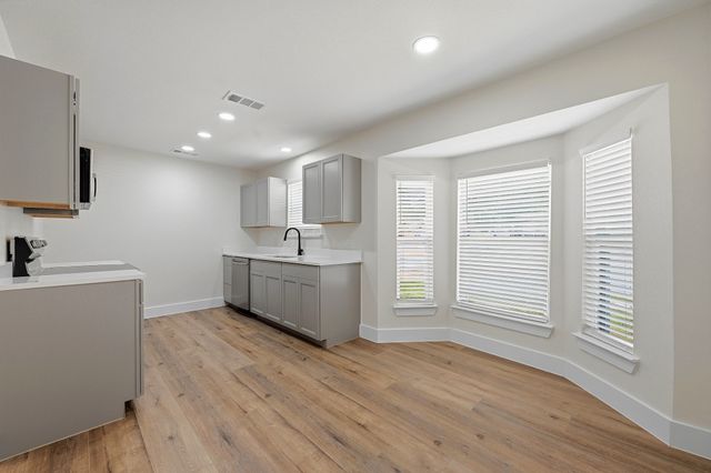 6656 Starnes Road, Watauga, TX 76148