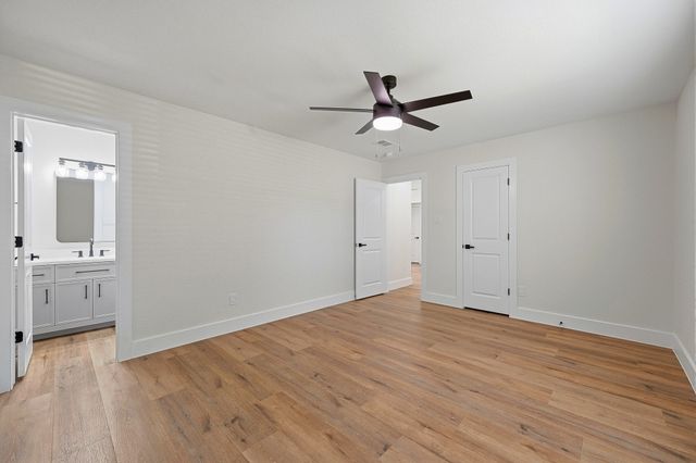 6656 Starnes Road, Watauga, TX 76148