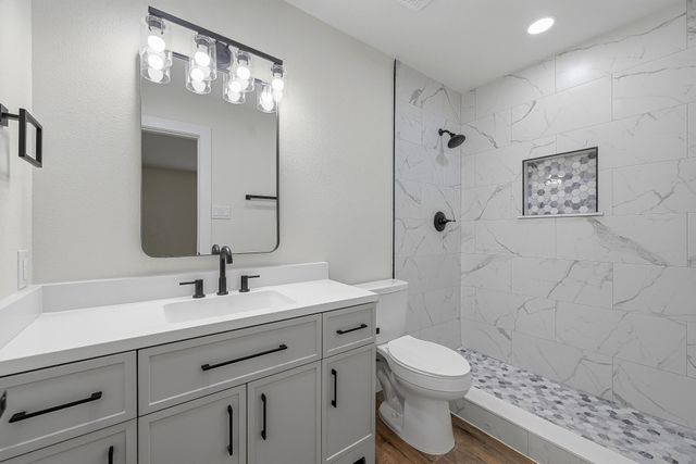 6656 Starnes Road, Watauga, TX 76148