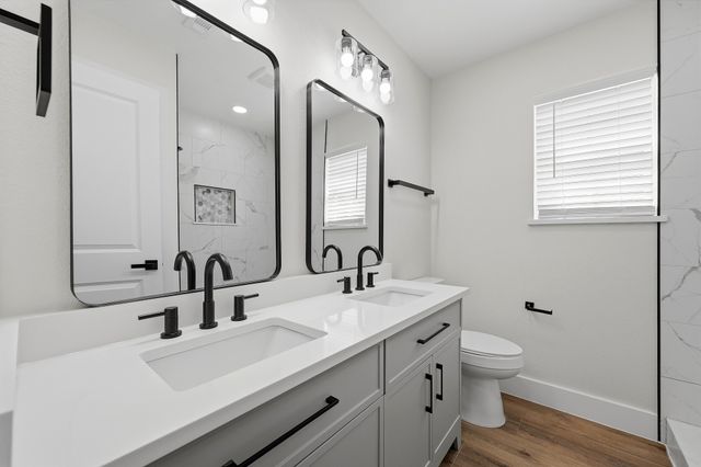 6656 Starnes Road, Watauga, TX 76148