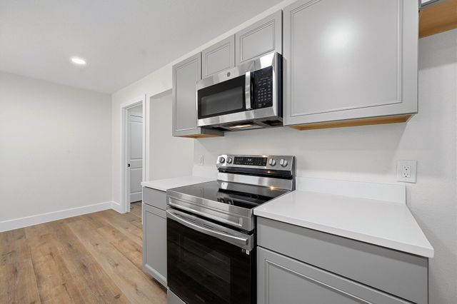 6656 Starnes Road, Watauga, TX 76148