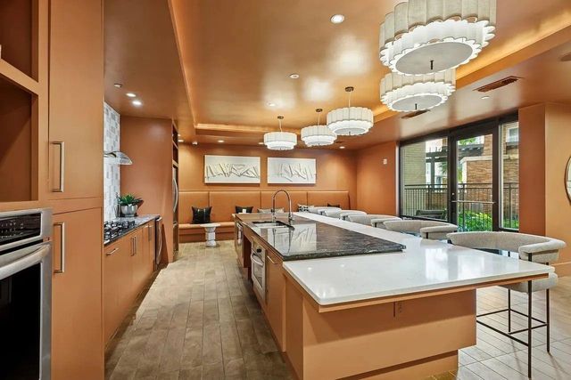 2724 Kipling Street 504, Houston, TX 77098