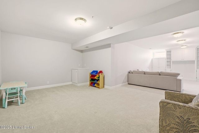 12808 Crestview Cove, Prospect, KY 40059