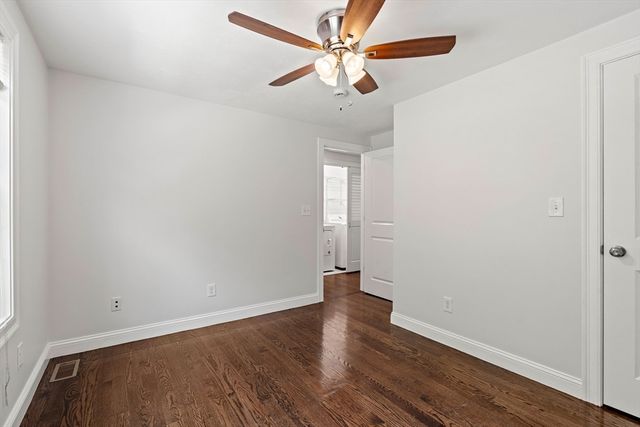 24 Bartlett Ave 24, Chelmsford, MA 01824