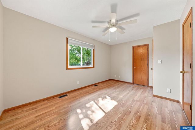 1539 SW 13 Street, Lincoln, NE 68522